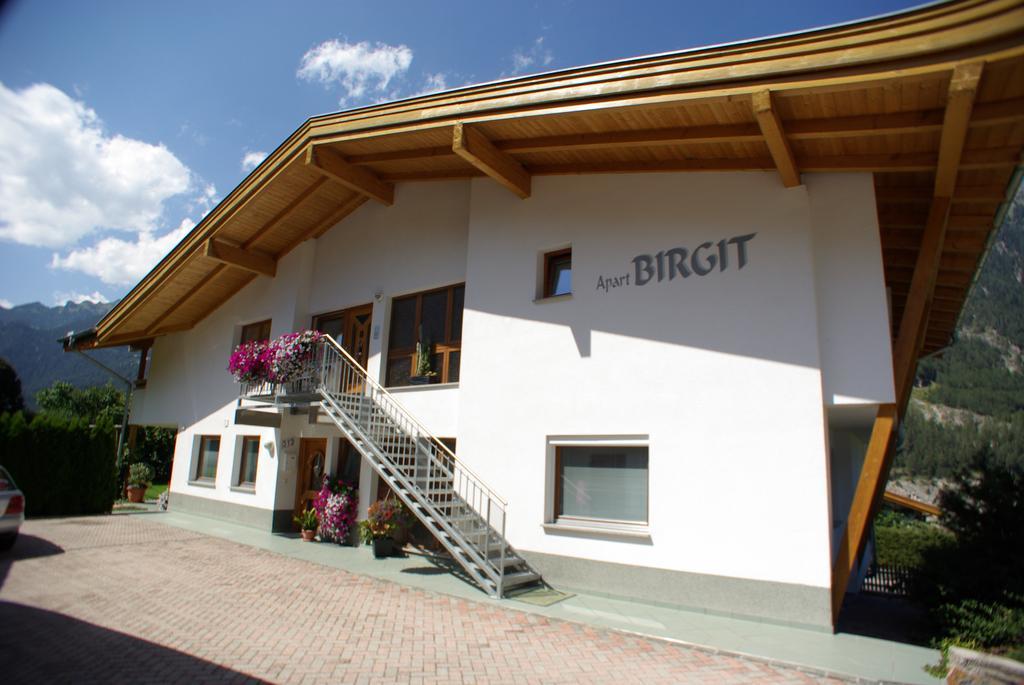 Apart Birgit Apartamento Pfunds Exterior foto